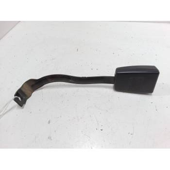 ANCLAJE CINTURON DELANTERO DERECHO 