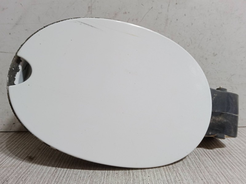 Recambio de tapa exterior combustible para citroën jumpy ii furgoneta 1.6 hdi 90 16v referencia OEM IAM    Recambio de tapa exterior combustible para citroën jumpy ii furgoneta 1.6 hdi 90 16v referencia OEM IAM