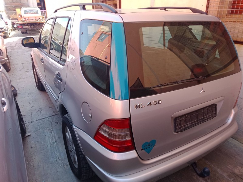 mercedes-benz clase m (w163) del año 2000