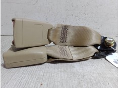 Recambio de anclaje cinturon trasero derecho para ssangyong rodius i 2.7 xdi referencia OEM IAM    2