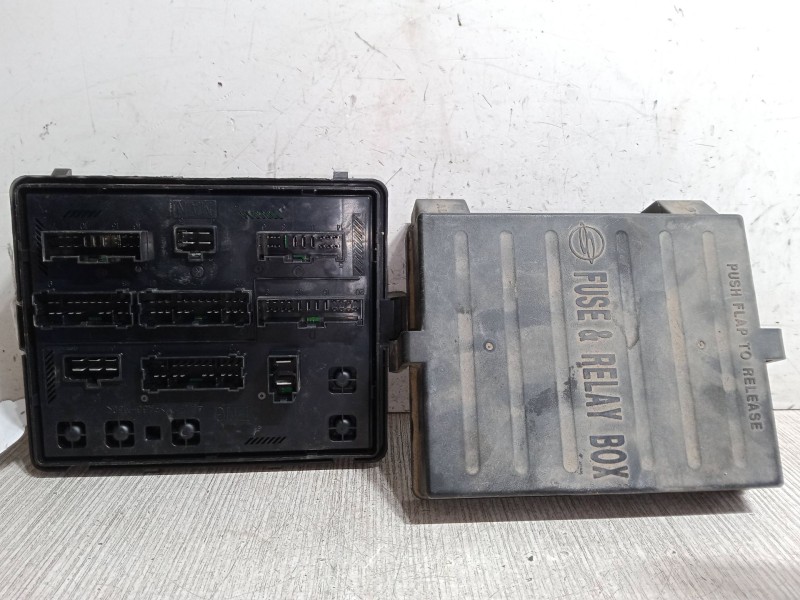 Recambio de bsm para ssangyong rodius i 2.7 xdi referencia OEM IAM    Recambio de bsm para ssangyong rodius i 2.7 xdi referencia OEM IAM