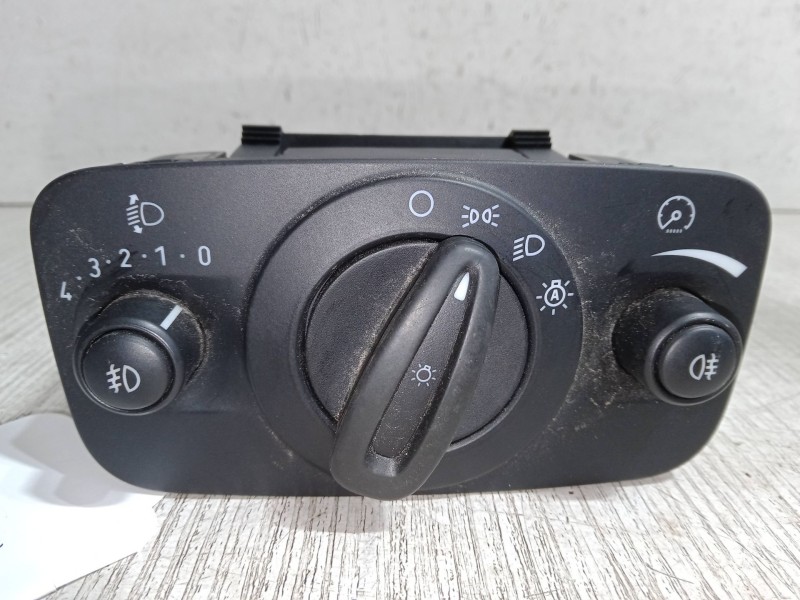 Recambio de conmutador de luces para ford galaxy ii (wa6) 2.2 tdci referencia OEM IAM 70962  