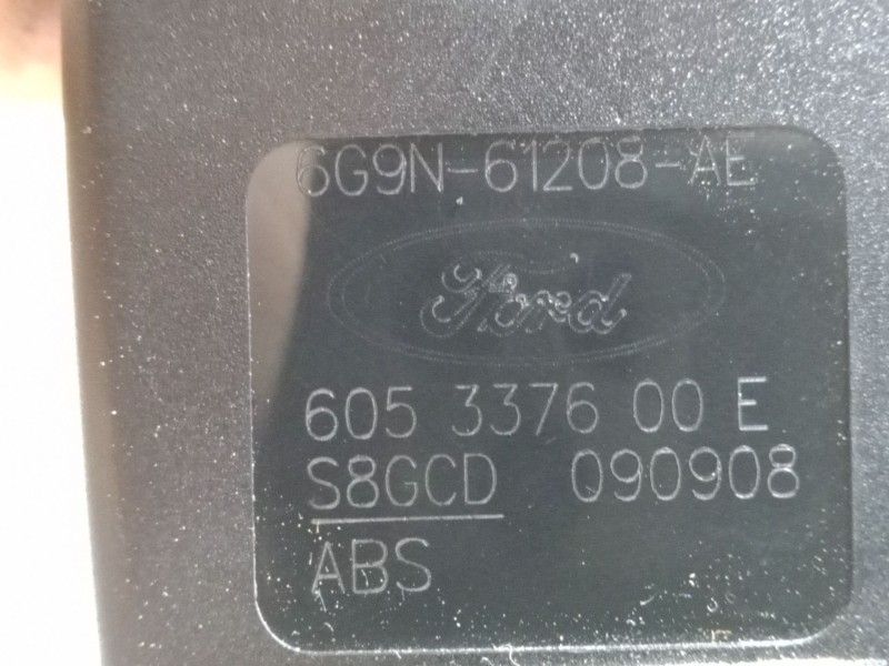 Recambio de anclaje cinturon delantero izquierdo para ford galaxy ii (wa6) 2.2 tdci referencia OEM IAM 605337600E  