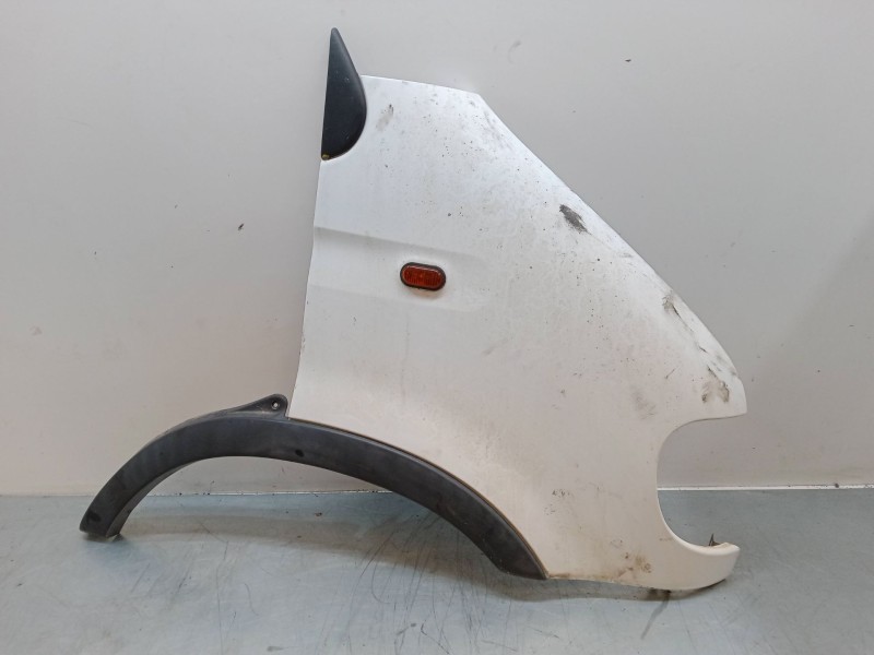 Recambio de aleta delantera derecha para renault master ii caja/chasis (ed/hd/ud) 2.5 dci 120 referencia OEM IAM   