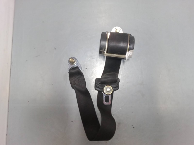 Recambio de cinturon seguridad delantero central para mercedes-benz sprinter 4-t caja/chasis (b904) 413 cdi referencia OEM IAM  