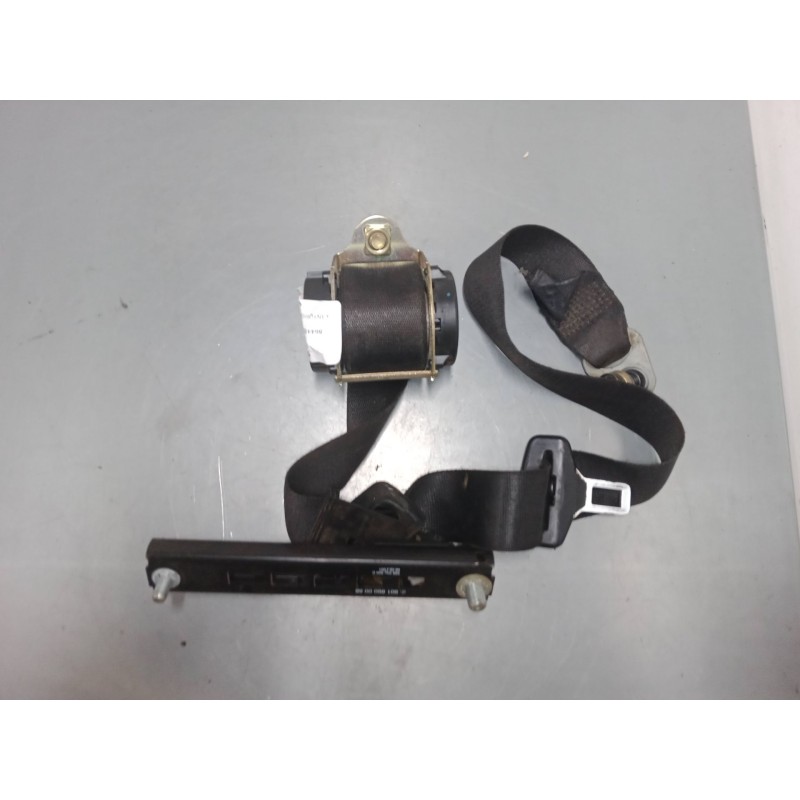 Recambio de cinturon seguridad delantero izquierdo para mercedes-benz sprinter 4-t caja/chasis (b904) 413 cdi referencia OEM IAM