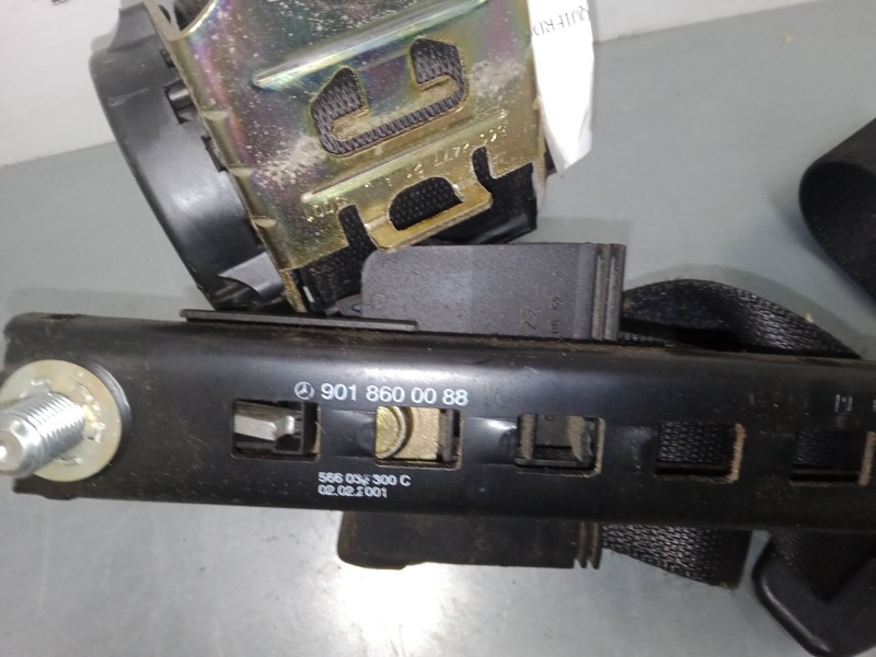 Recambio de cinturon seguridad delantero izquierdo para mercedes-benz sprinter 4-t caja/chasis (b904) 413 cdi referencia OEM IAM