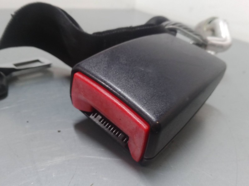 Recambio de cinturon seguridad trasero central para seat leon (1p1) 1.6 referencia OEM IAM 1P0857807BRAA  