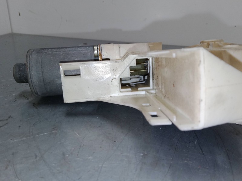 Recambio de motor elevaluna delantero izquierdo para ford focus ii (da_, hcp, dp) 1.8 tdci referencia OEM IAM   