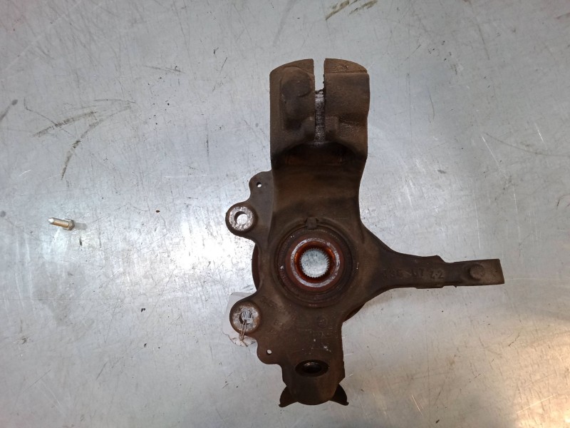 Recambio de mangueta delantera derecha para ford focus ii (da_, hcp, dp) 1.8 tdci referencia OEM IAM   