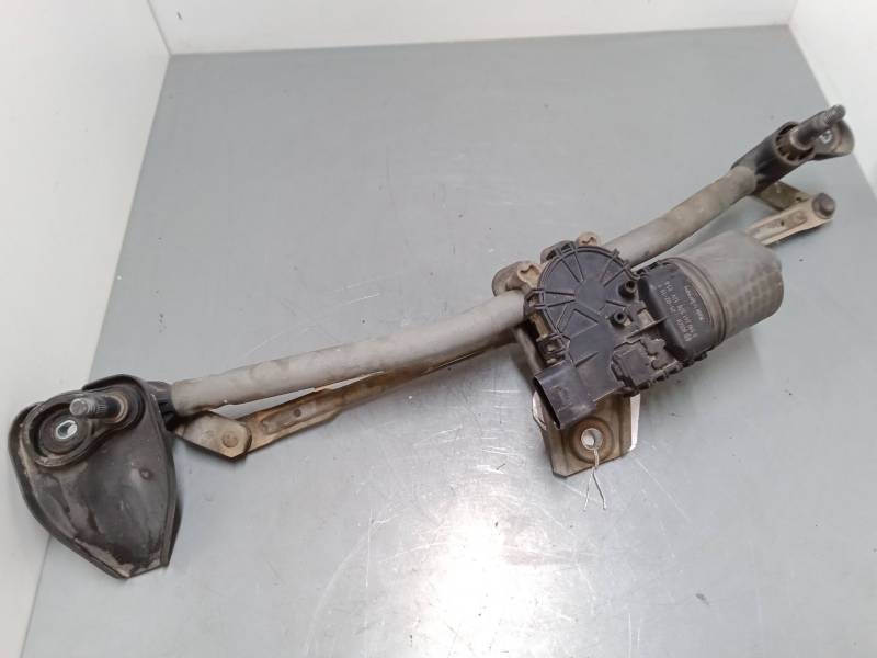 MOTOR LIMPIA DELANTERO 