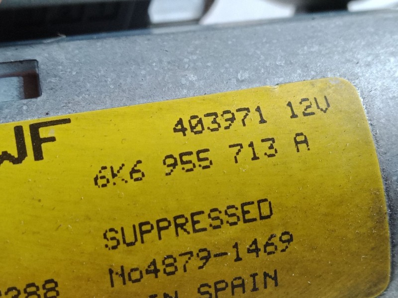 Recambio de motor limpia trasero para seat ibiza ii (6k1) 1.4 i referencia OEM IAM 6K6955713A   Recambio de motor limpia trasero para seat ibiza ii (6k1) 1.4 i referencia OEM IAM 6K6955713A