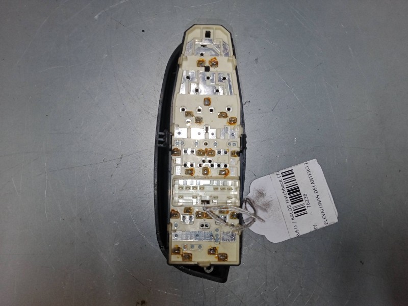 Recambio de mando elevalunas delantero izquierdo para chevrolet aveo / kalos hatchback (t200) 1.4 16v referencia OEM IAM   