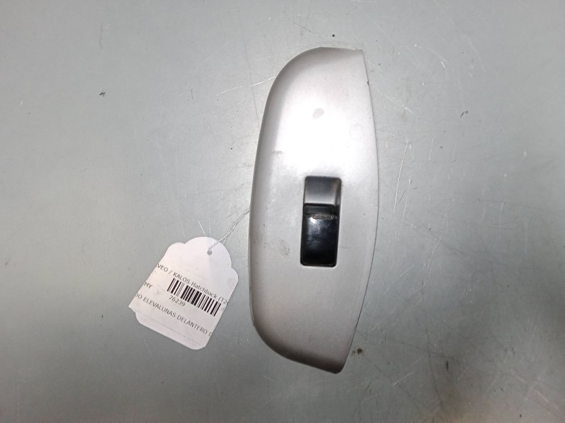 Recambio de mando elevalunas delantero derecho para chevrolet aveo / kalos hatchback (t200) 1.4 16v referencia OEM IAM SLD215S67 Recambio de mando elevalunas delantero derecho para chevrolet aveo / kalos hatchback (t200) 1.4 16v referencia OEM IAM SLD215S67