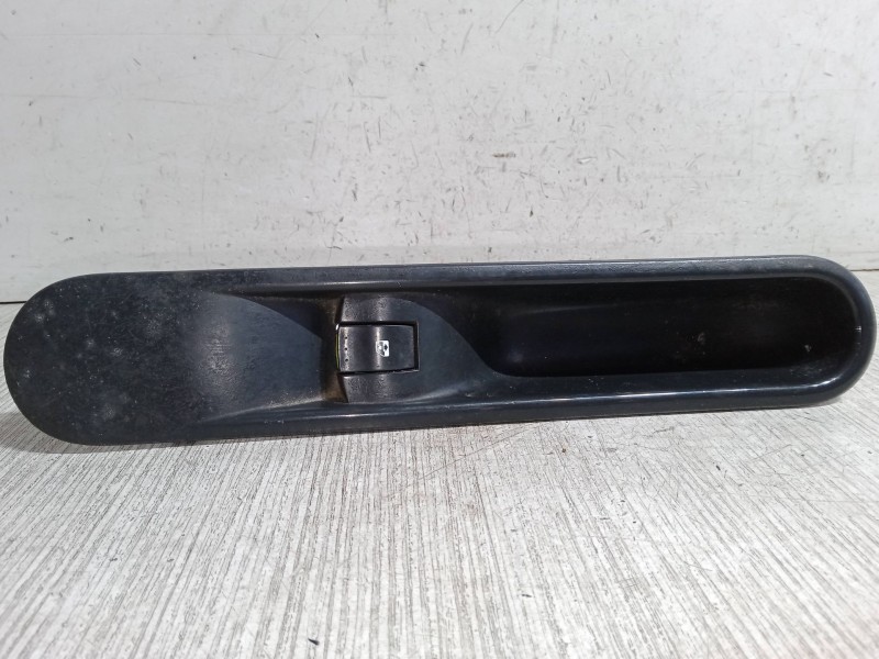 Recambio de mando elevalunas delantero derecho para renault espace iv (jk0/1_) 2.2 dci (jk0h) referencia OEM IAM 00012127  