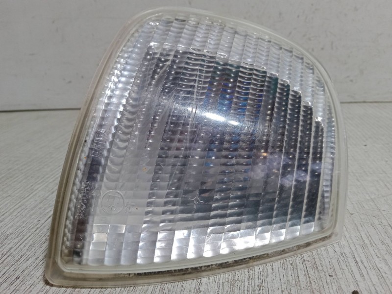 Recambio de intermitente delantero derecho para seat ibiza ii (6k1) 1.4 i referencia OEM IAM 6K5953O50B   Recambio de intermitente delantero derecho para seat ibiza ii (6k1) 1.4 i referencia OEM IAM 6K5953O50B