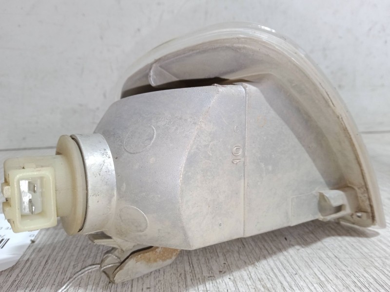 Recambio de intermitente delantero derecho para seat ibiza ii (6k1) 1.4 i referencia OEM IAM 6K5953O50B   Recambio de intermitente delantero derecho para seat ibiza ii (6k1) 1.4 i referencia OEM IAM 6K5953O50B