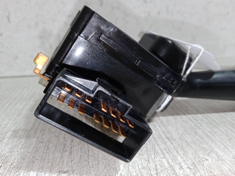 Recambio de mando limpiaparabrisas para ssangyong rodius i 2.7 xdi referencia OEM IAM    Recambio de mando limpiaparabrisas para ssangyong rodius i 2.7 xdi referencia OEM IAM