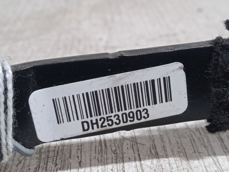 Recambio de anclaje cinturon trasero derecho para ford galaxy ii (wa6) 2.2 tdci referencia OEM IAM   