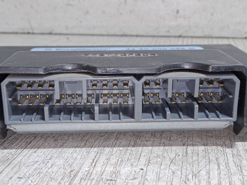 Recambio de centralita airbag para ssangyong rodius i 2.7 xdi referencia OEM IAM 3851008050  