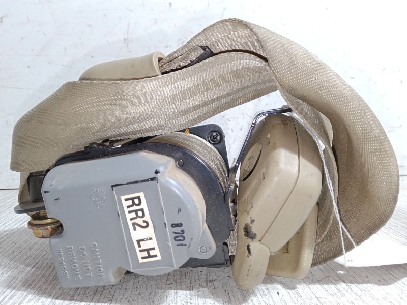 Recambio de cinturon seguridad tercera fila izquierdo para ssangyong rodius i 2.7 xdi referencia OEM IAM    Recambio de cinturon seguridad tercera fila izquierdo para ssangyong rodius i 2.7 xdi referencia OEM IAM