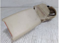 Recambio de anclaje cinturon trasero izquierdo para ssangyong rodius i 2.7 xdi referencia OEM IAM