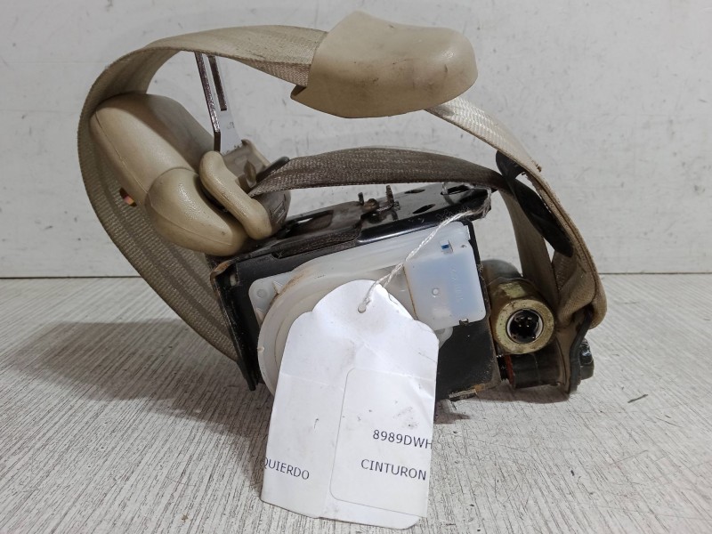 Recambio de cinturon seguridad delantero izquierdo para ssangyong rodius i 2.7 xdi referencia OEM IAM    Recambio de cinturon seguridad delantero izquierdo para ssangyong rodius i 2.7 xdi referencia OEM IAM