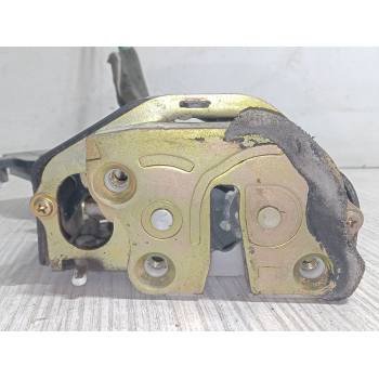 CERRADURA PUERTA TRASERA IZQUIERDA 