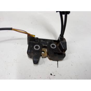 CERRADURA MALETERO / PORTON 