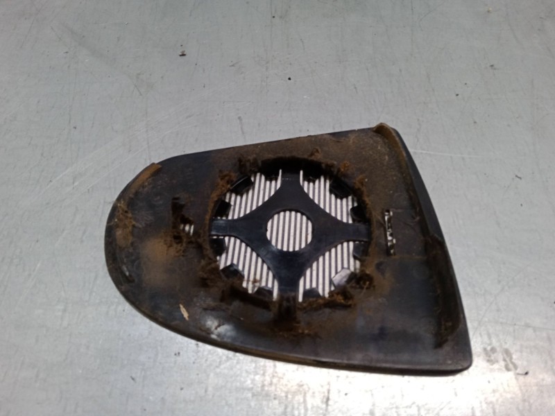 Recambio de cristal retrovisor izquierdo para mitsubishi colt vi (z3_a, z2_a) 1.5 di-d (z39a) referencia OEM IAM   