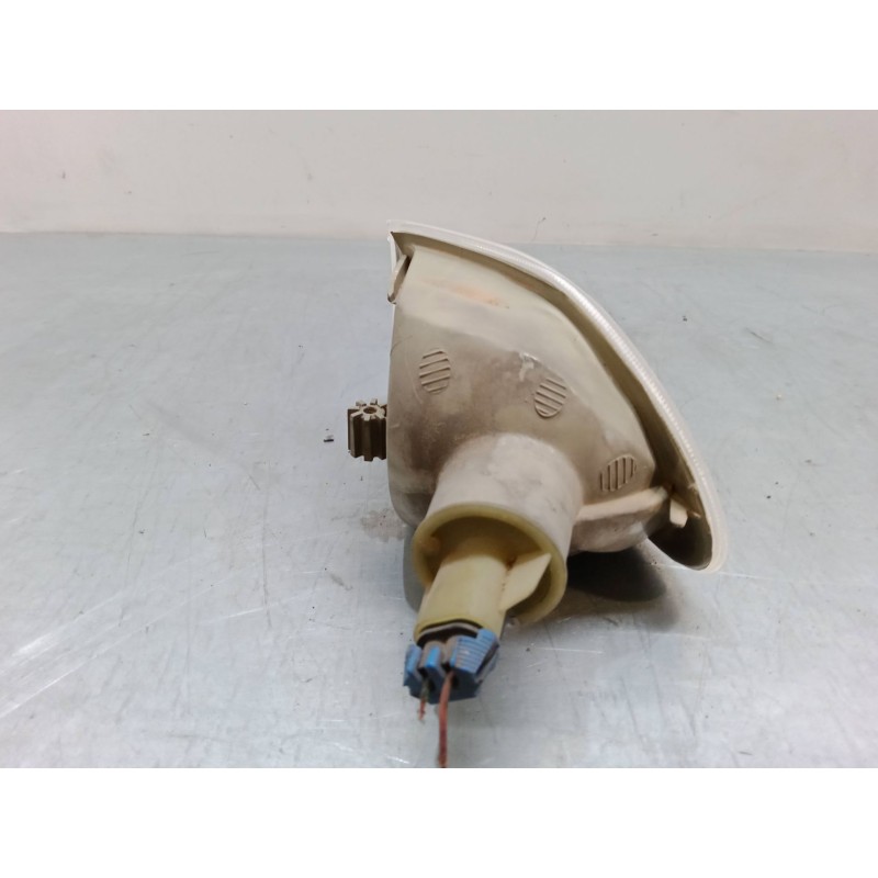 Recambio de intermitente delantero derecho para opel astra f sedán (t92) 1.4 si (f19, m19) referencia OEM IAM    Recambio de intermitente delantero derecho para opel astra f sedán (t92) 1.4 si (f19, m19) referencia OEM IAM