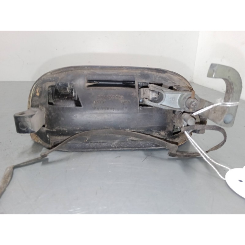 Recambio de maneta exterior delantera derecha para volkswagen transporter t4 caja/chasis (70e, 70l, 70m, 7de, 7dl, 7dm) 1.9 d re Recambio de maneta exterior delantera derecha para volkswagen transporter t4 caja/chasis (70e, 70l, 70m, 7de, 7dl, 7dm) 1.9 d re