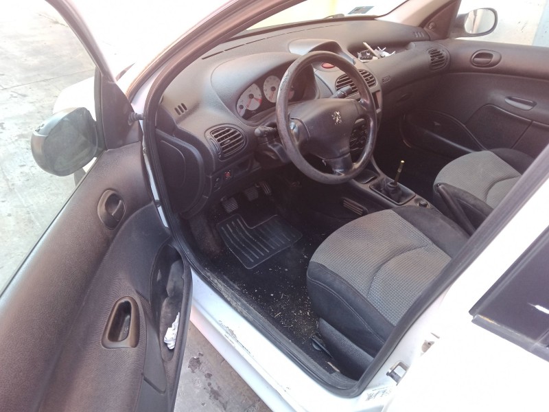 peugeot 206 hatchback (2a/c) del año 2004