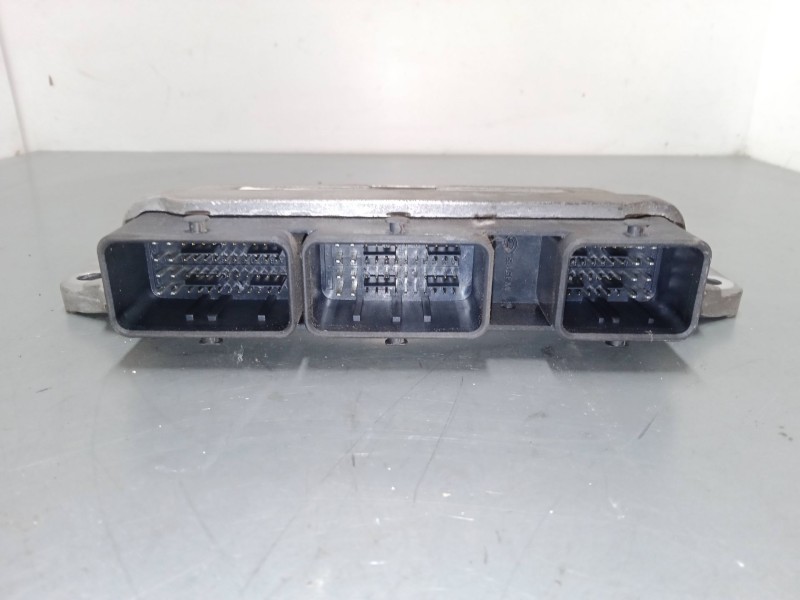 Recambio de centralita motor uce para renault scénic ii (jm0/1_) 2.0 (jm05, jm0u, jm1n, jm1u, jm2v) referencia OEM IAM 820038713 Recambio de centralita motor uce para renault scénic ii (jm0/1_) 2.0 (jm05, jm0u, jm1n, jm1u, jm2v) referencia OEM IAM 820038713