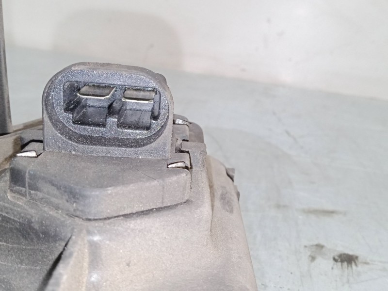 Recambio de electroventilador para renault scénic ii (jm0/1_) 2.0 (jm05, jm0u, jm1n, jm1u, jm2v) referencia OEM IAM 8200151465  