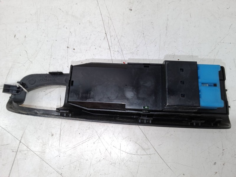 Recambio de mando elevalunas delantero izquierdo para chevrolet tacuma monospace (u100) 1.6 referencia OEM IAM   