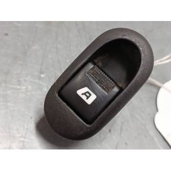 MANDO ELEVALUNAS DELANTERO IZQUIERDO 96401469XT 