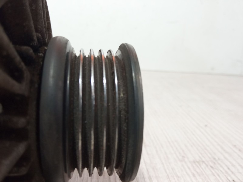 Recambio de alternador para daewoo lanos (klat) 1.5 referencia OEM IAM   