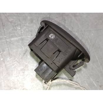 MANDO ELEVALUNAS DELANTERO IZQUIERDO 96401469XT 