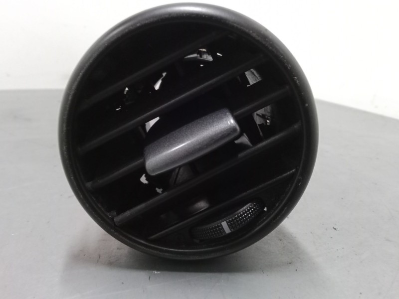 Recambio de aireador lateral derecho para seat leon (1p1) 1.6 referencia OEM IAM 1P0819203VXB  