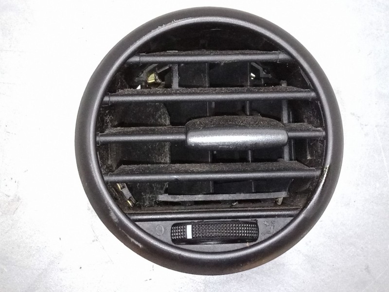 Recambio de aireador lateral izquierdo para seat leon (1p1) 1.6 referencia OEM IAM 1P0819203VXB  