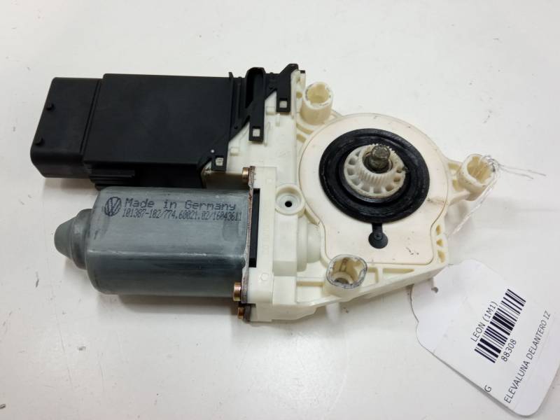 MOTOR ELEVALUNA DELANTERO IZQUIERDO 1C0959801B 