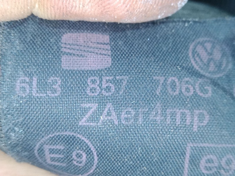 Recambio de cinturon seguridad delantero derecho para seat ibiza iii (6l1) 2.0 referencia OEM IAM 6L3857706GS  