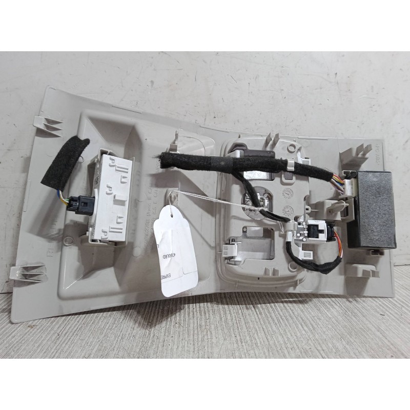 Recambio de luz interior central para renault express furgoneta/monovolumen 1.5 blue dci 75 (f6aa) referencia OEM IAM   