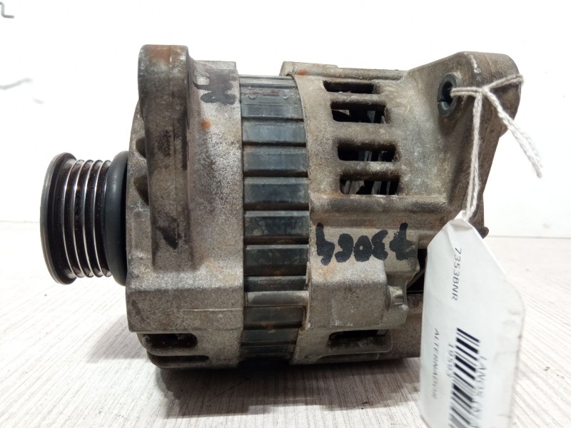 Recambio de alternador para daewoo lanos (klat) 1.5 referencia OEM IAM   