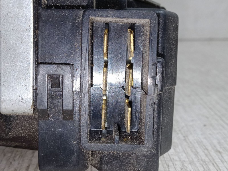 Recambio de mando de intermitencia para peugeot 205 ii (20a/c) 1.1 referencia OEM IAM   