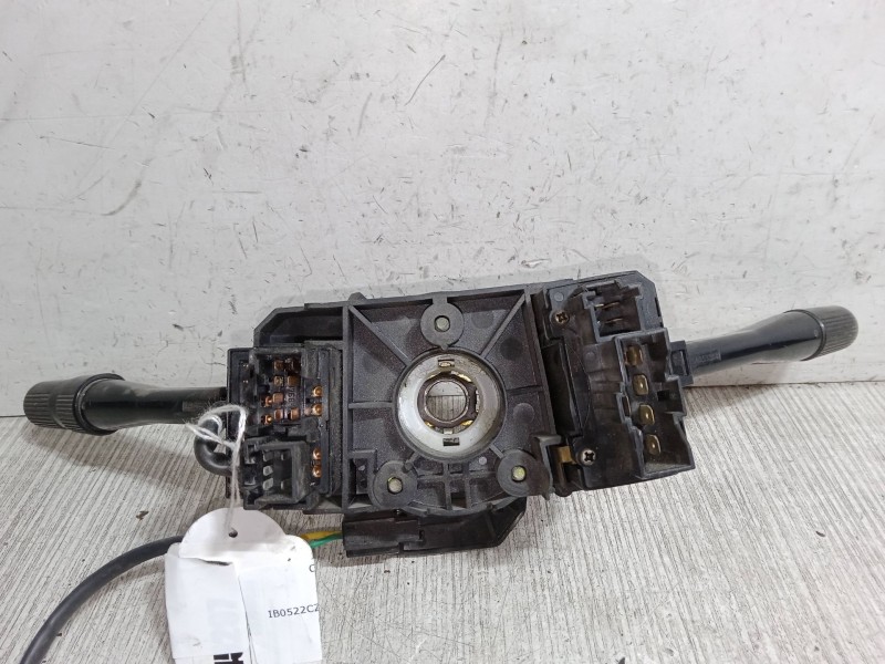 Recambio de mando luces para honda civic vi fastback (ma, mb) 1.5 16v (mb3) referencia OEM IAM   