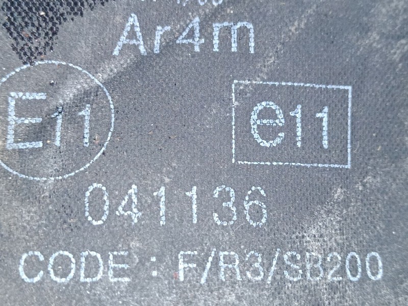 Recambio de cinturon seguridad trasero derecho para kia cerato i hatchback (ld) 1.6 referencia OEM IAM 041136  