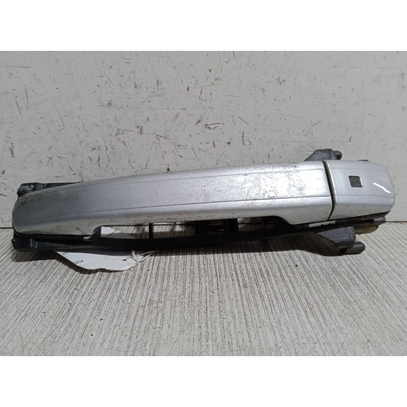 Recambio de maneta exterior puerta trasera derecha para chevrolet aveo / kalos hatchback (t200) 1.2 referencia OEM IAM   