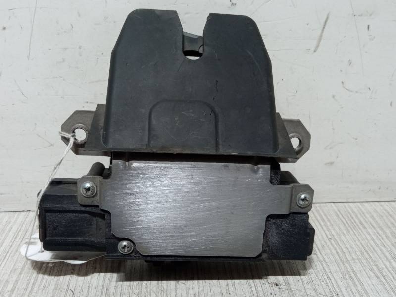 CERRADURA MALETERO / PORTON 